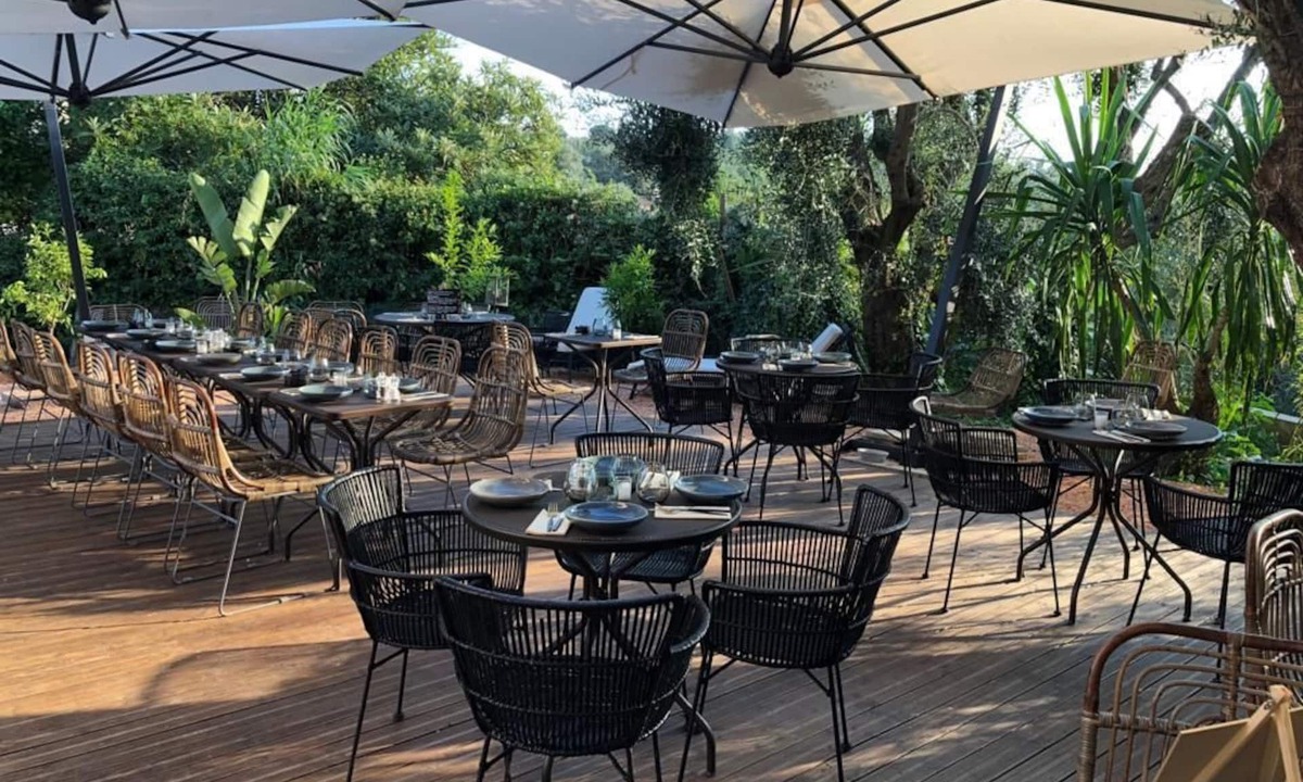 Saint-Jeannet Hotel | Hôtel Avocado