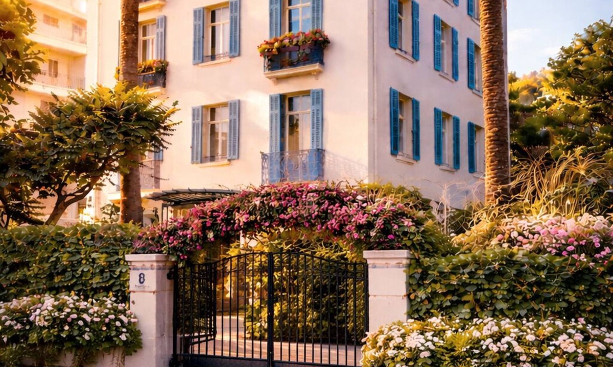 Juan-les-Pins Hotel | Hôtel Cecil