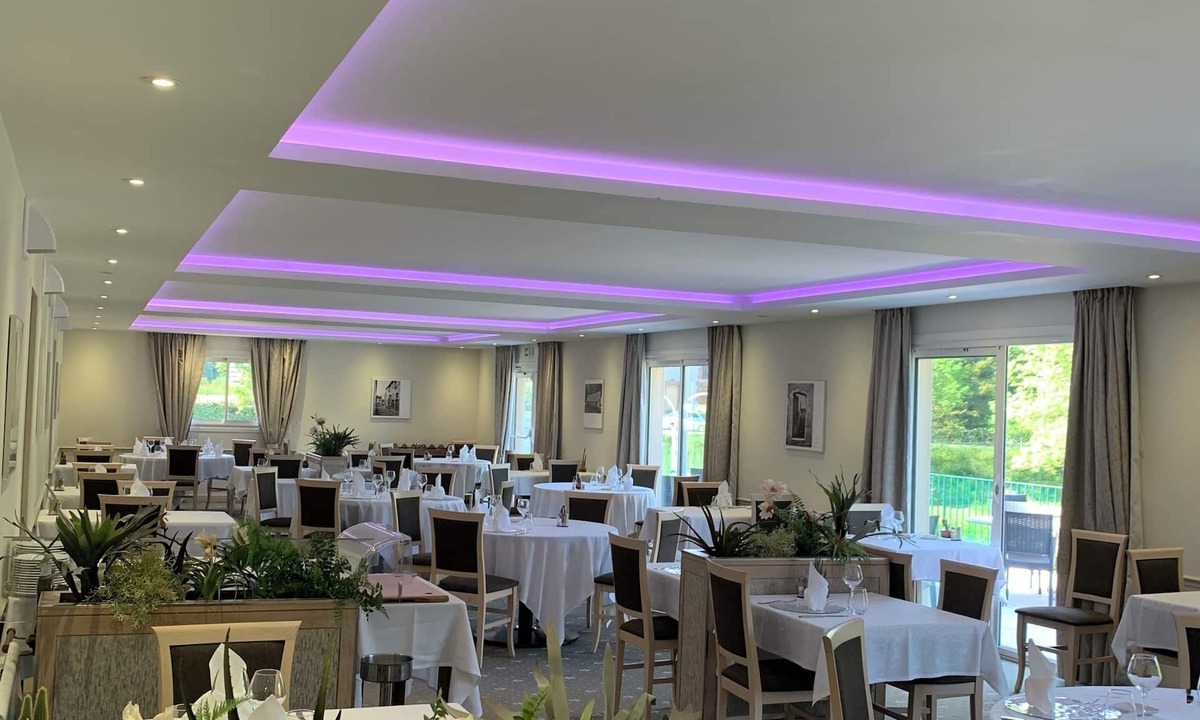 Ferrieres Hotel | Hôtel de L'abbaye