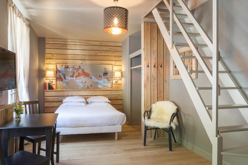 Mont-Dore Hotel | Hôtel de Russie