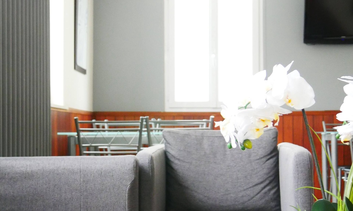 Maisons-Alfort Hotel | Hôtel des Bains