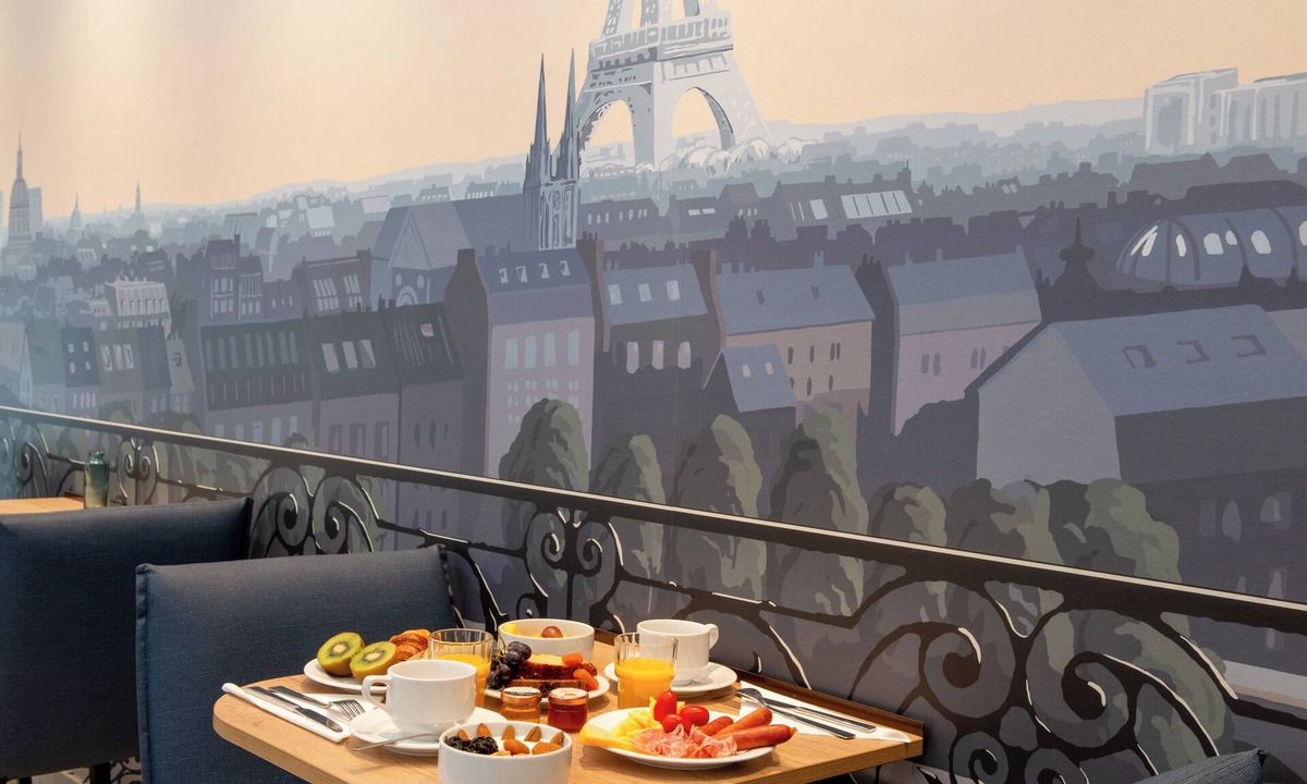 Quartier de Rochechouart Hotel | Hôtel Helussi