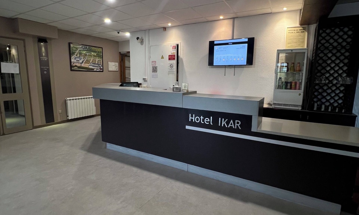 Saint-Gervais-la-Foret Hotel | Hôtel IKAR Blois Sud
