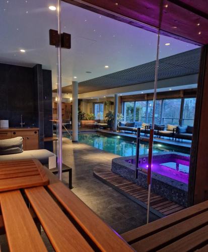 Xonrupt-Longemer Hotel | Hôtel Interlaken Lounge Bar & Spa