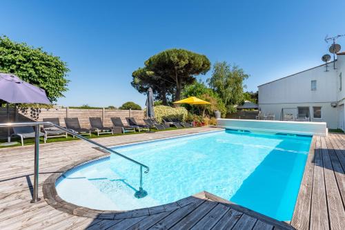 Ars-en-Re Hotel | Hôtel Le Parasol