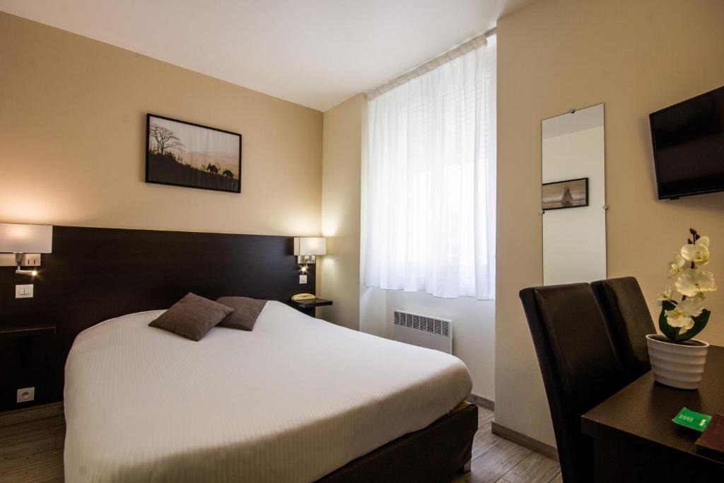 Grand Parc-Paul Doumer Hotel | Hôtel Notre Dame