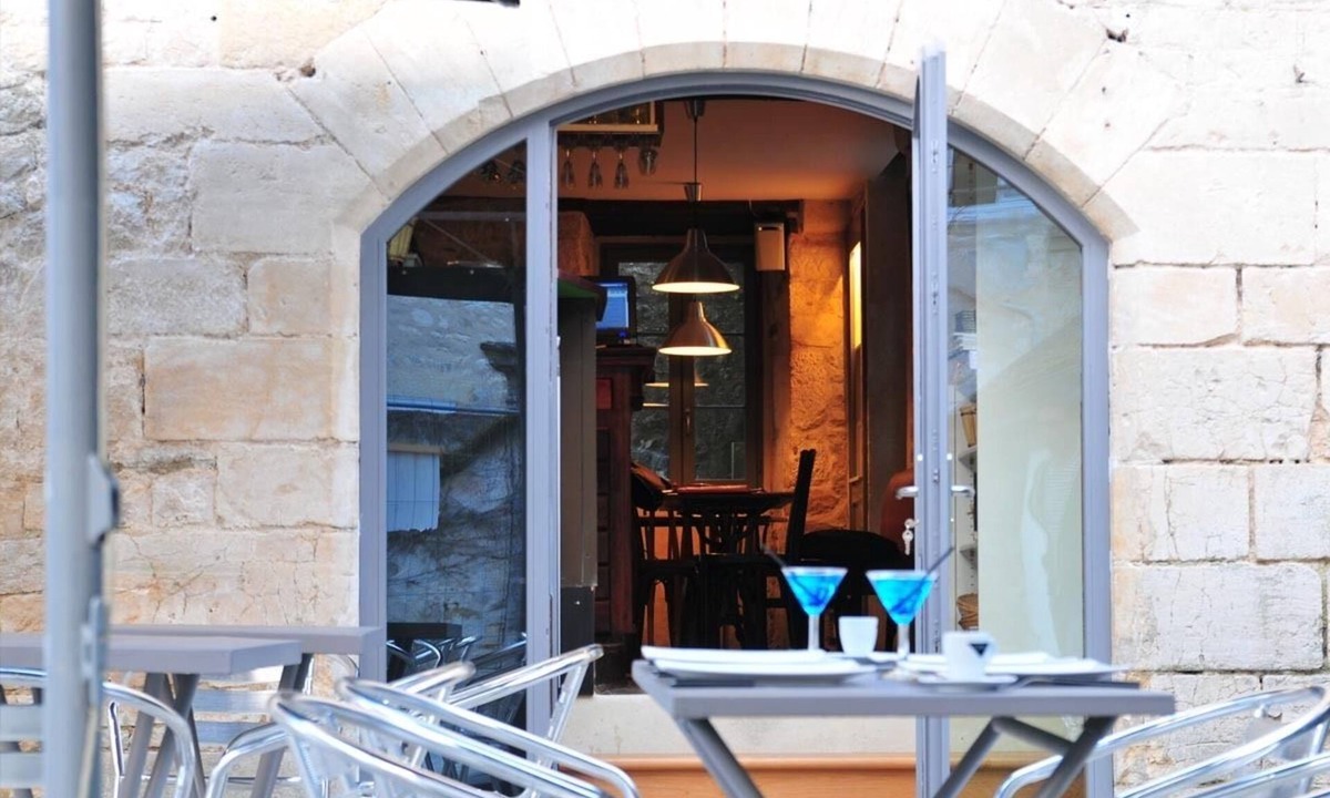 Vezelay Hotel | Hôtel & Restaurant SY La Terrasse