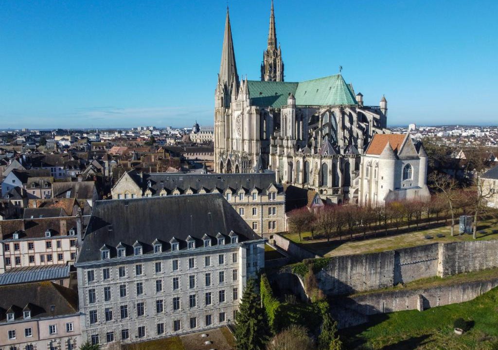 Chartres Hotel | Hôtellerie Saint Yves