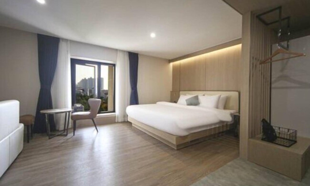 Buk-gu Hotel | H AVENUE