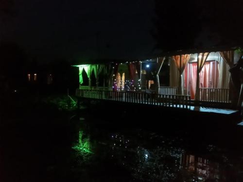 Dal Lake Bed & Breakfast | H B Viena Lakeview