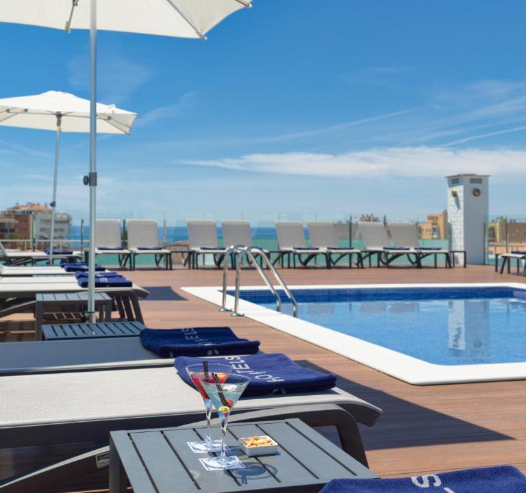 Salou City Centre Hotel | H10 Delfín - Adults Only