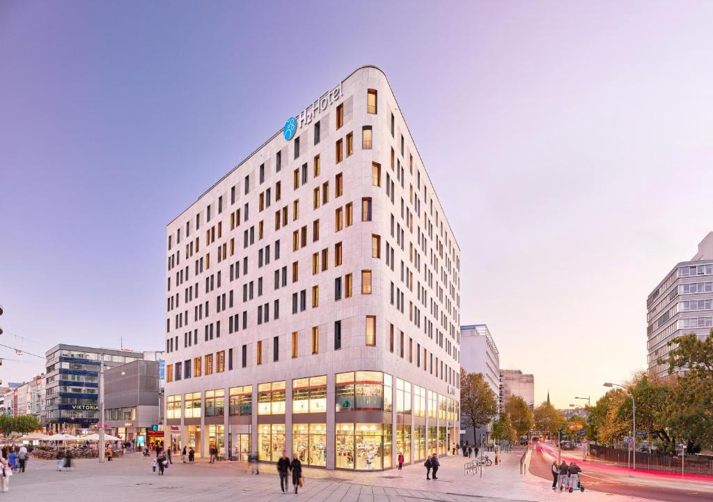 Hauptbahnhof Hotel | H2 Hotel Saarbrücken, Trademark by Wyndham