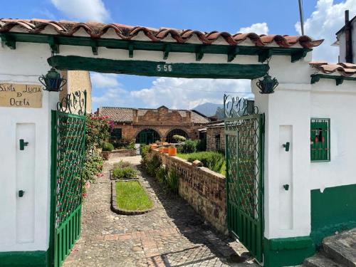 Mongui House | Habitación Privada en Mongui a una cuadra del Parque Principal