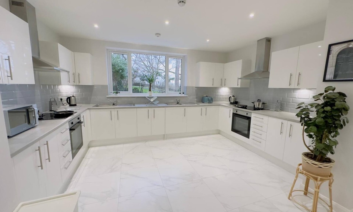 Upper Clapton Apartment | Hackney Studios by Sleepy - Studio Flat 9