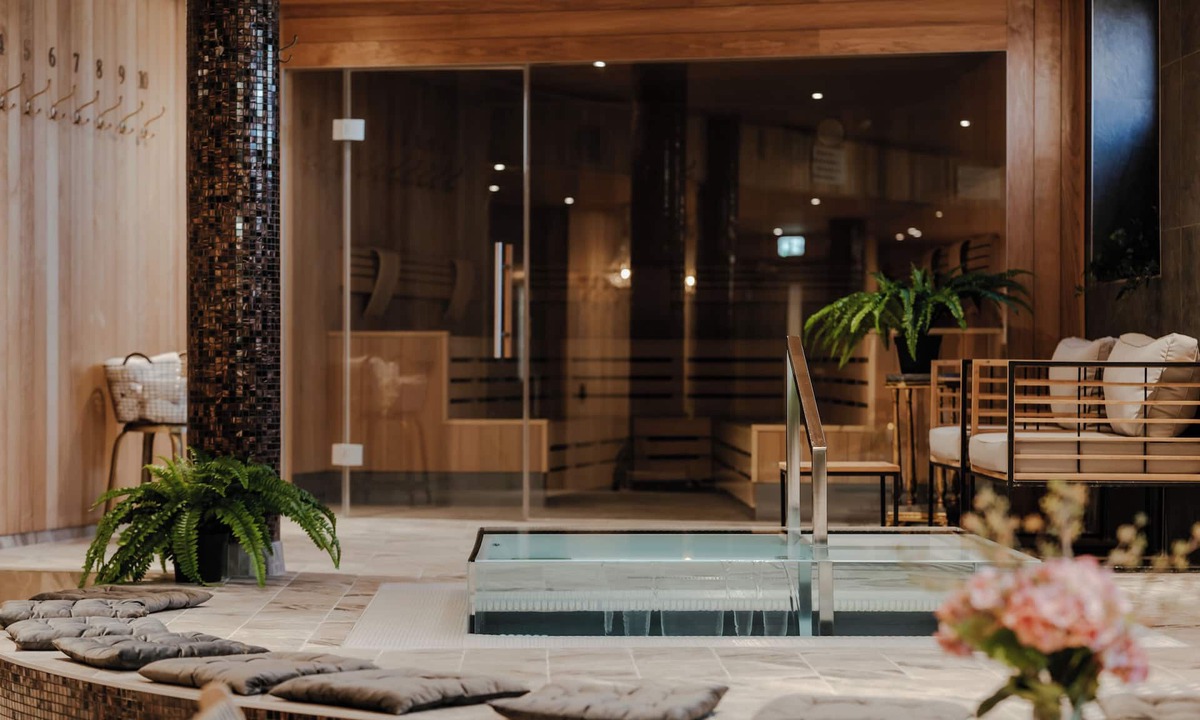 Enkoping Hotel | Haga Slott