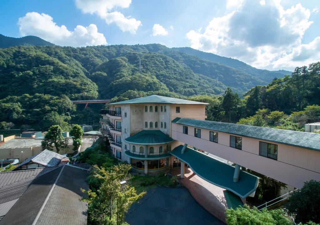 Hakone Hot Springs Hotel | Hakonenomori Okada