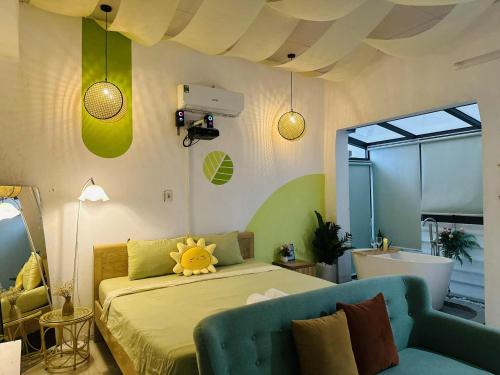 Nhat Tan Apartment | Hala's House