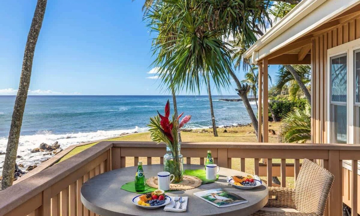 Poipu House | Hale Moana – Oceanfront Luxury Retreat