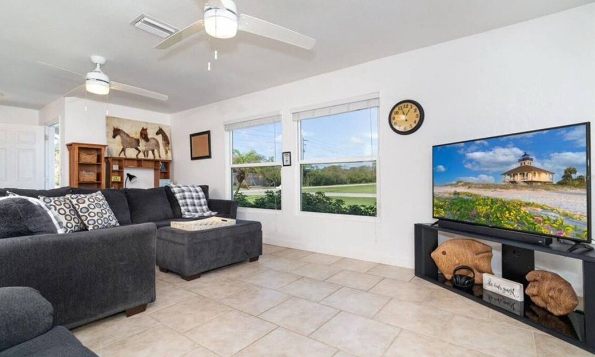 Gulf Cove House | HA’LE O ALOHA a home so Beautiful we gave it a name. Built with the Aloha Spirit