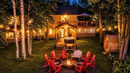 Dysart et al House | Haliburton Lakefront Escape with Hot Tub, Sauna, Fire Pit & BBQ