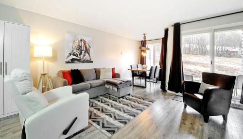 Stoneham Apartment | Hameau 28-41 studio