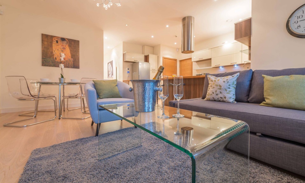 Windsor Apartment | Hampden Apartments - The Catherine
