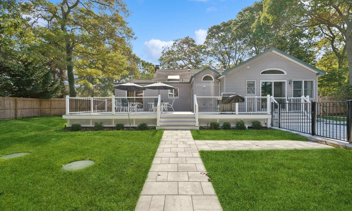Hampton Bays House | Hampton Bays Home for US Open Shinnecock Hills