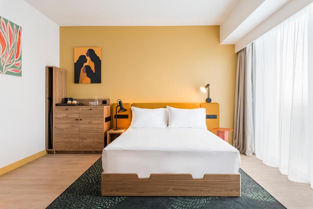 Merignac Hotel | Hampton by Hilton Bordeaux Merignac Airport