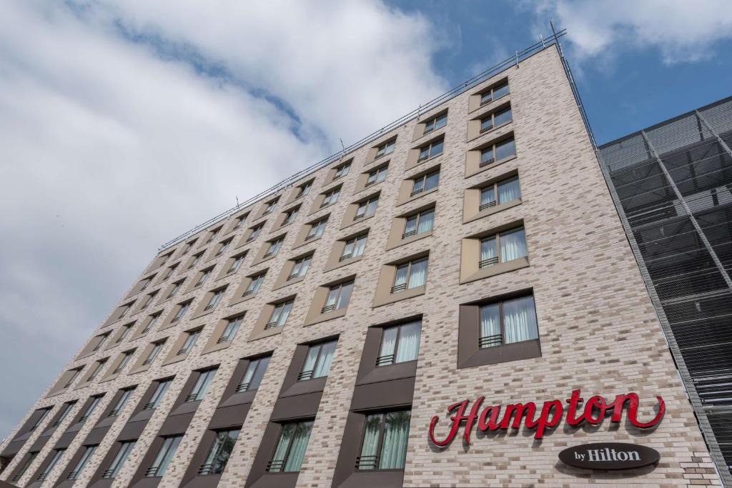 Ostend Hotel | Hampton By Hilton Frankfurt City Centre East