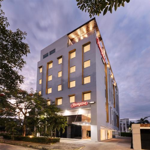 Yopal Hotel | Hampton By Hilton Yopal