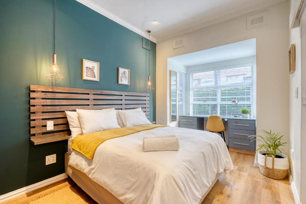 Windermere Apartment | Hampton Collection - Charming 1 or 2 Bedroom Serviced Apartment with Pool