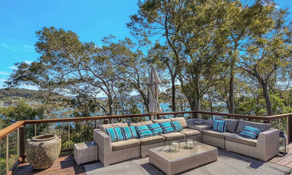Pretty Beach Central Coast House | Hampton Cottage by HolidayCo.