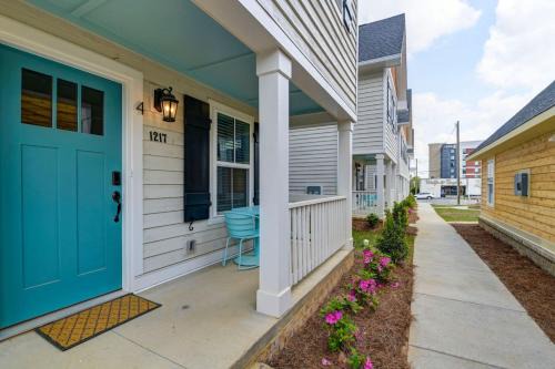 Columbia House | Hampton Cottage - DT COLA