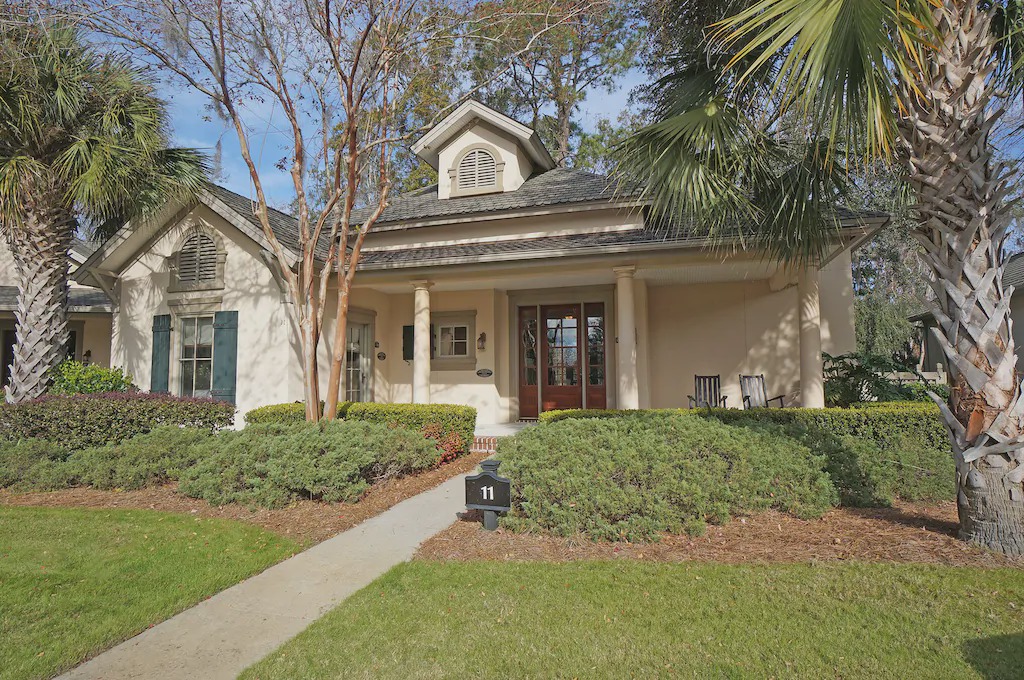 Bluffton Cottage | Hampton Hall Golf Cottage