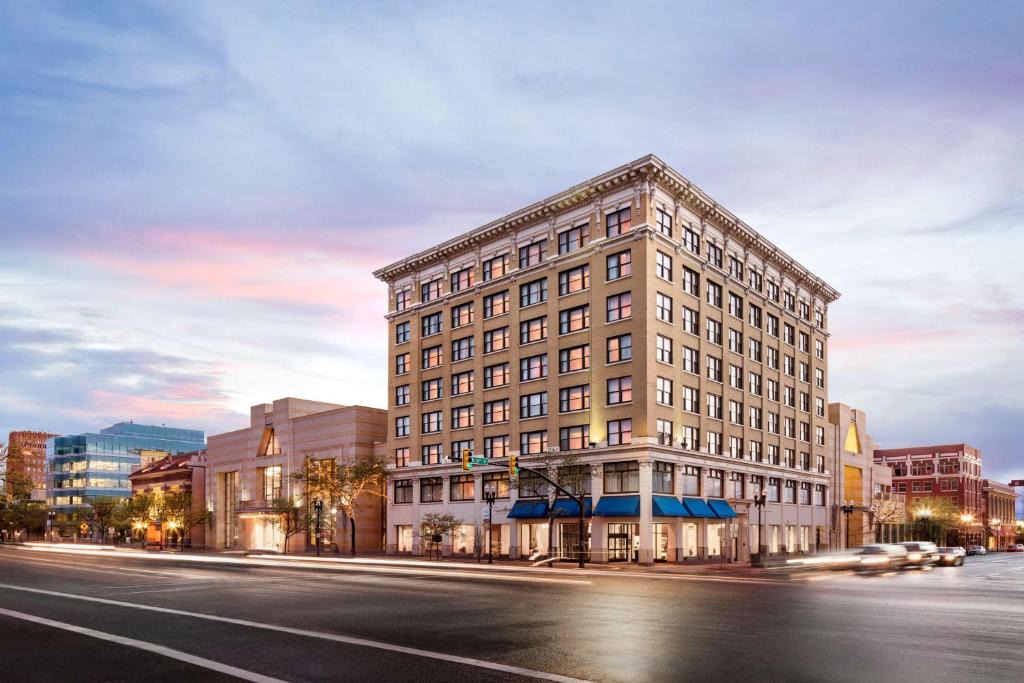 Ogden Hotel | Hampton Inn and Suites Ogden
