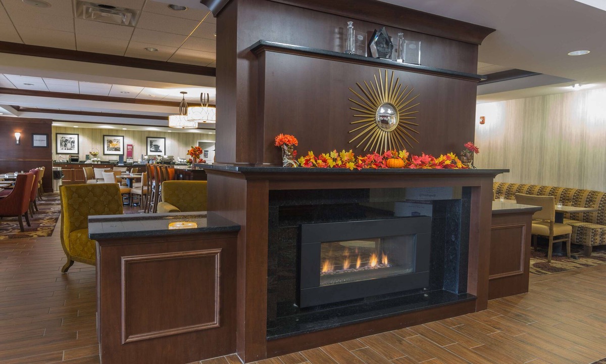 Bangor Hotel | Hampton Inn Bangor
