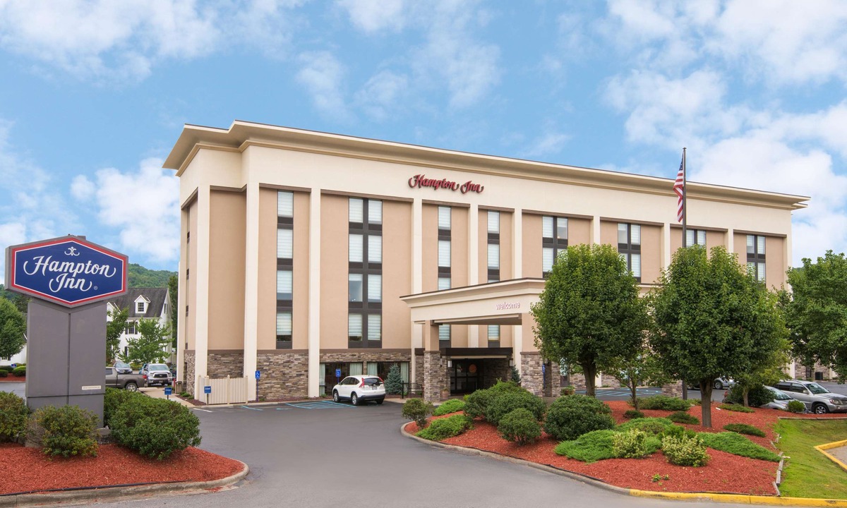 Bridgeport Hotel | Hampton Inn Bridgeport/Clarksburg