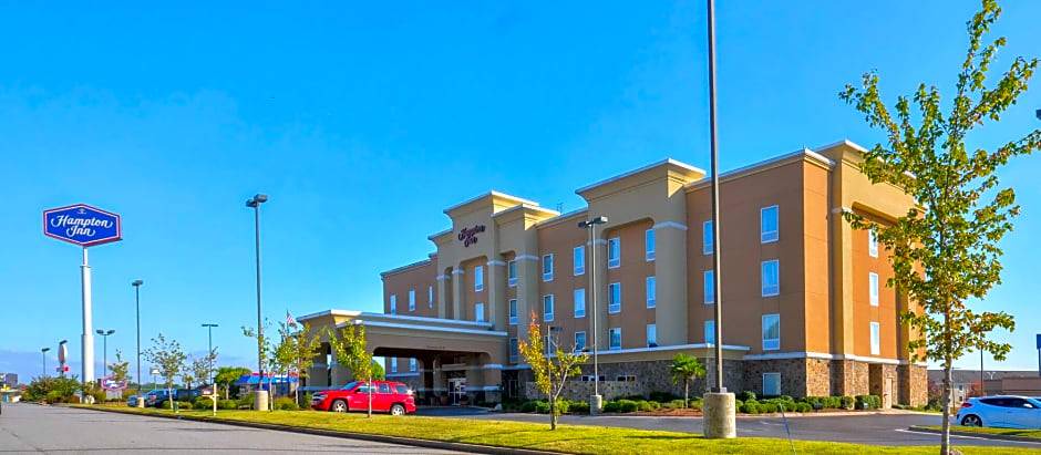 Bryant Hotel | Hampton Inn Bryant