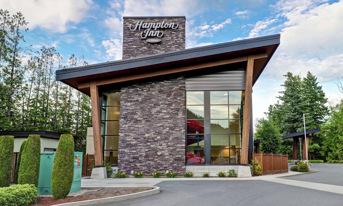 Chilliwack Proper Village West Hotel | Hampton Inn by Hilton Chilliwack