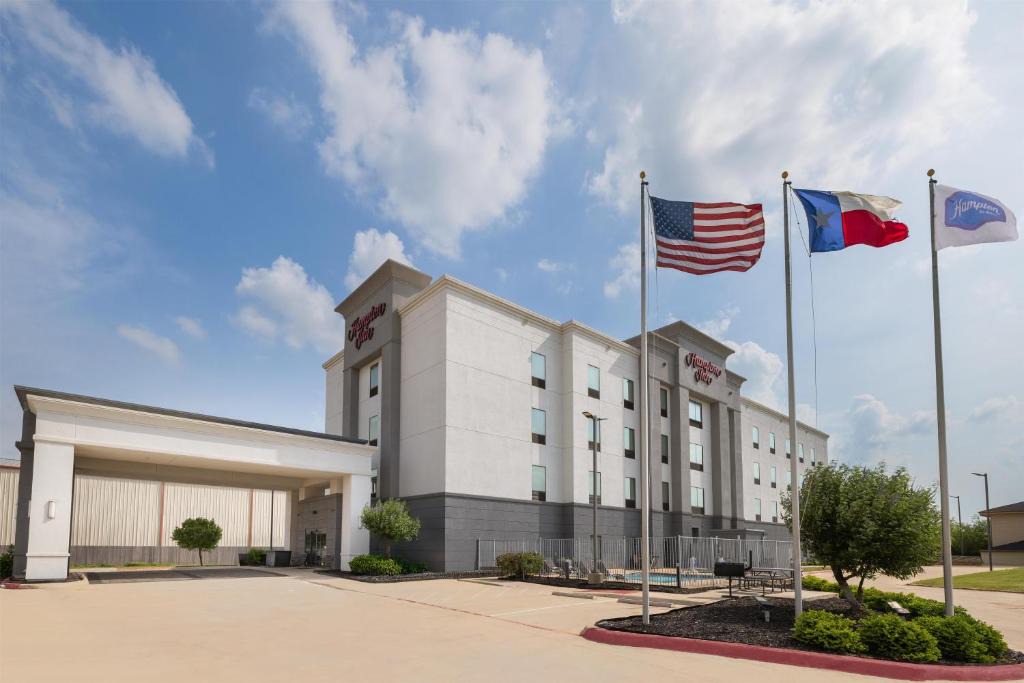Cotulla Hotel | Hampton Inn Cotulla