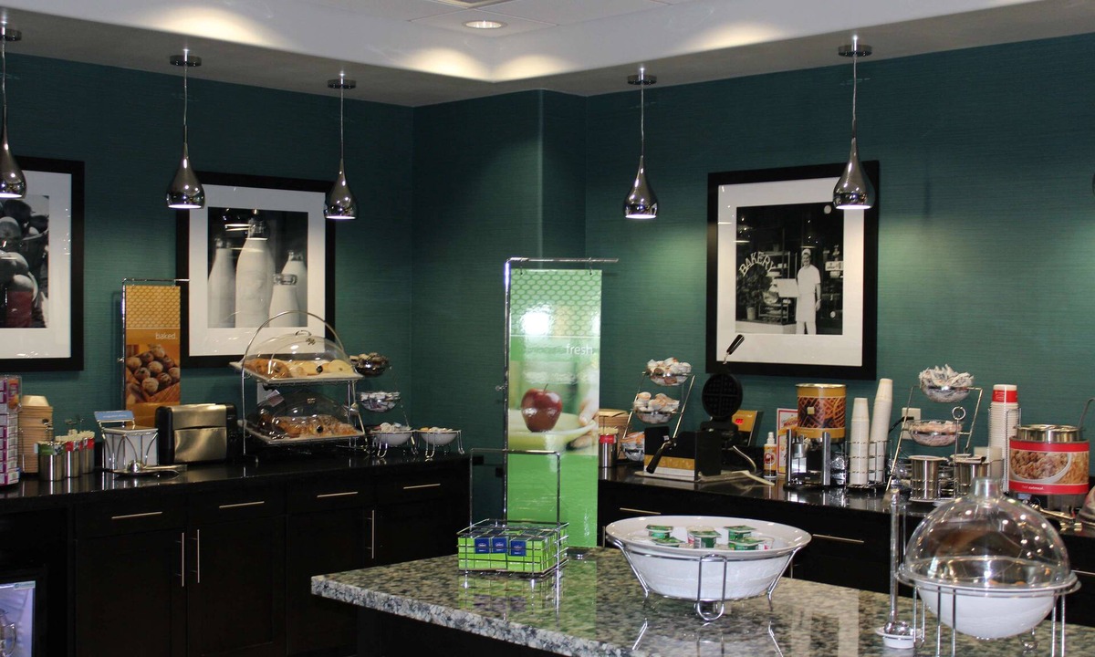 Cotulla Hotel | Hampton Inn Cotulla