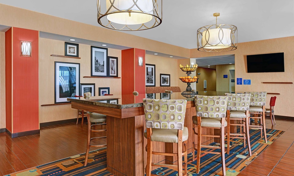 Deming Hotel | Hampton Inn Deming