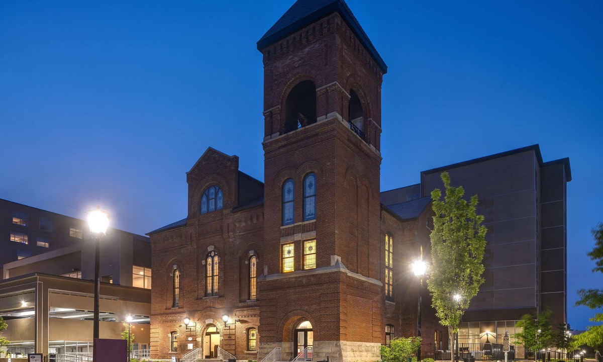 Downtown Indianapolis Hotel | Hampton Inn Indianapolis Downtown IUPUI