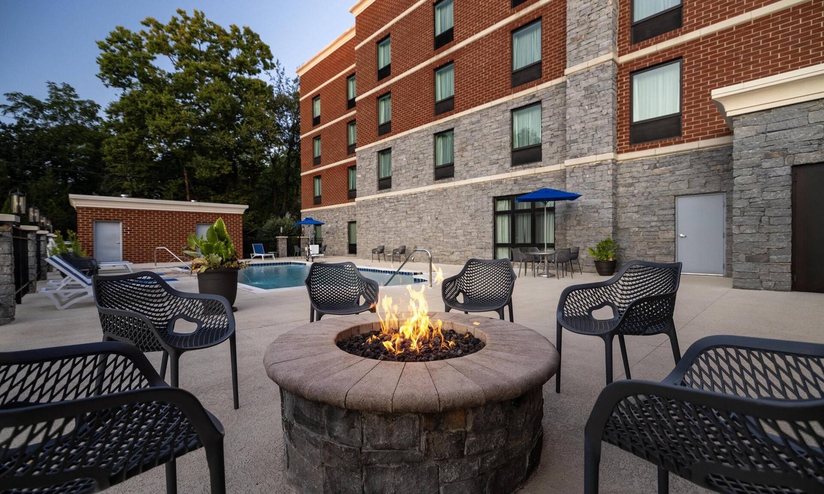 Lexington Hotel | Hampton Inn Lexington Medical Center