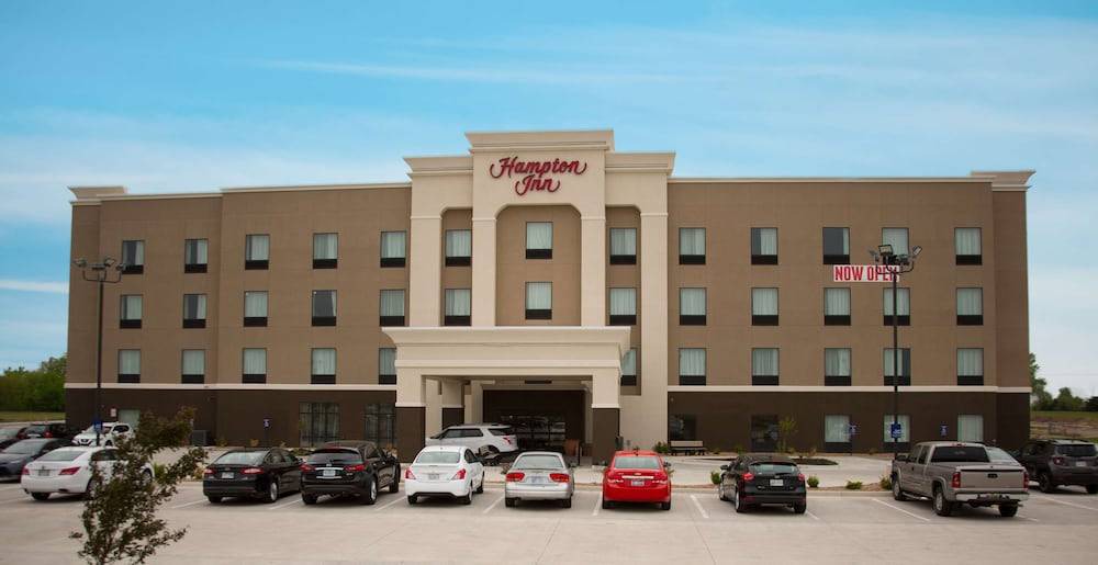 McPherson Hotel | Hampton Inn McPherson