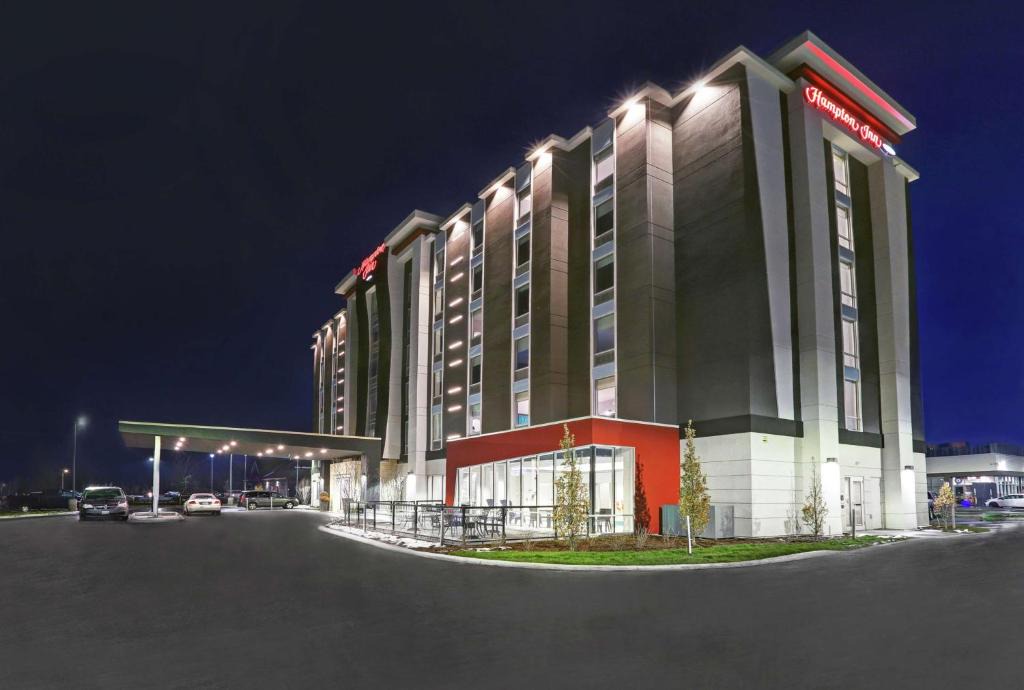 Peterborough Hotel | Hampton Inn Peterborough