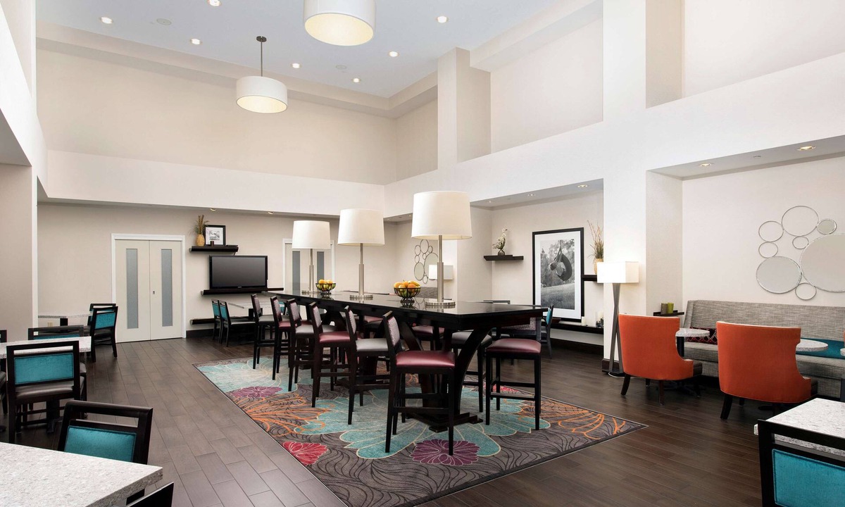 Athens Hotel | Hampton Inn & Suites Athens-I-65 (Huntsville Area)
