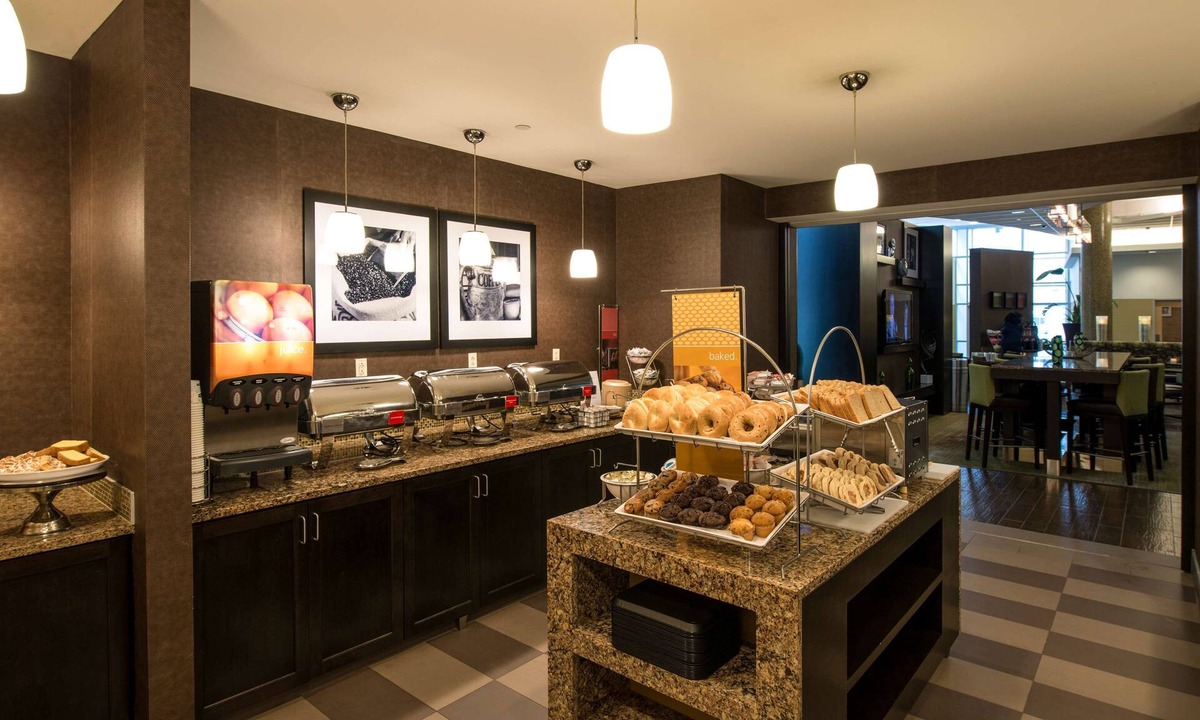 Harrison Lenox Hotel | Hampton Inn & Suites Boston Crosstown Center
