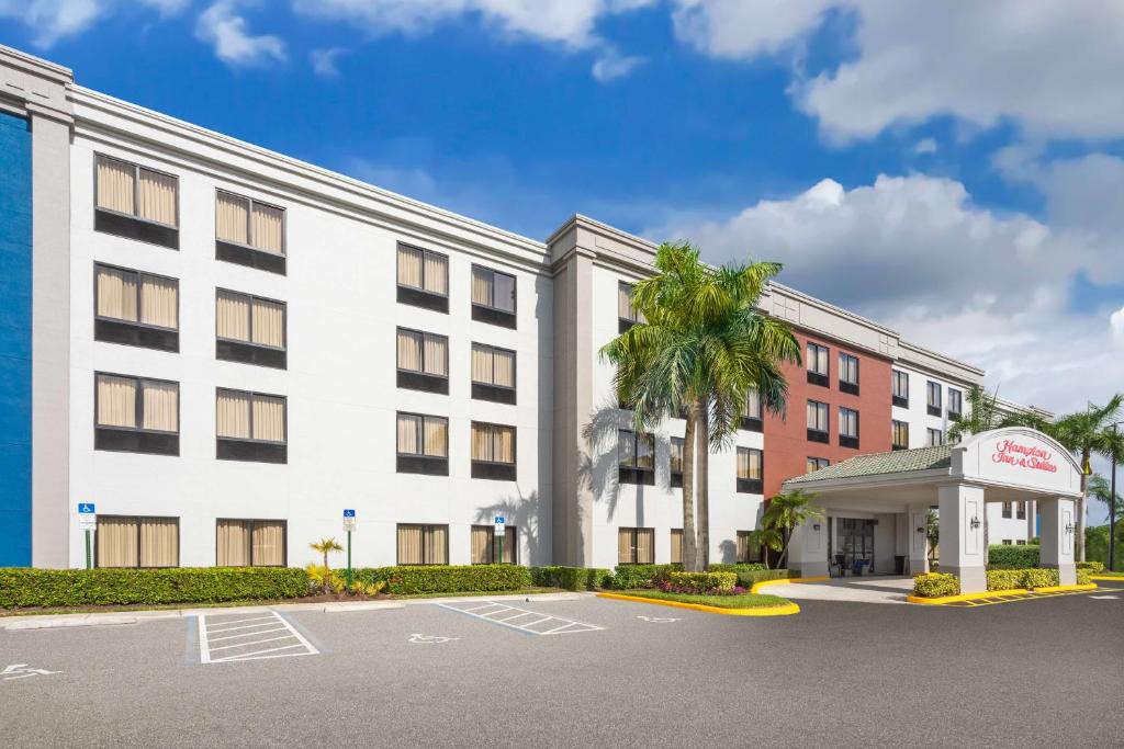 Boynton Beach Hotel | Hampton Inn & Suites Boynton Beach