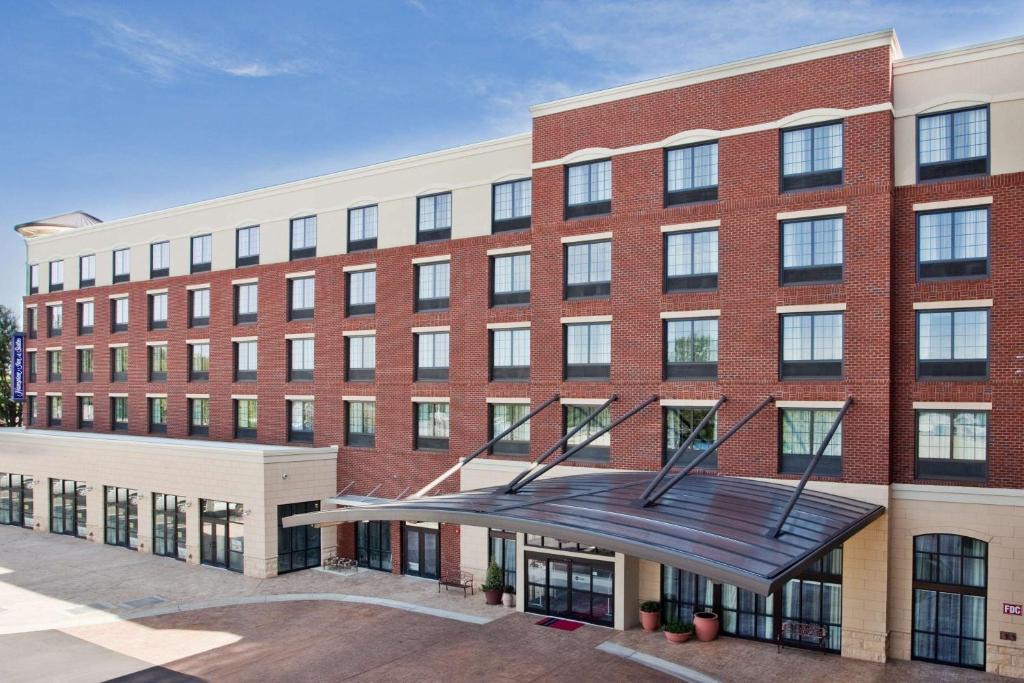 Carrboro Hotel | Hampton Inn & Suites Chapel Hill/Carrboro